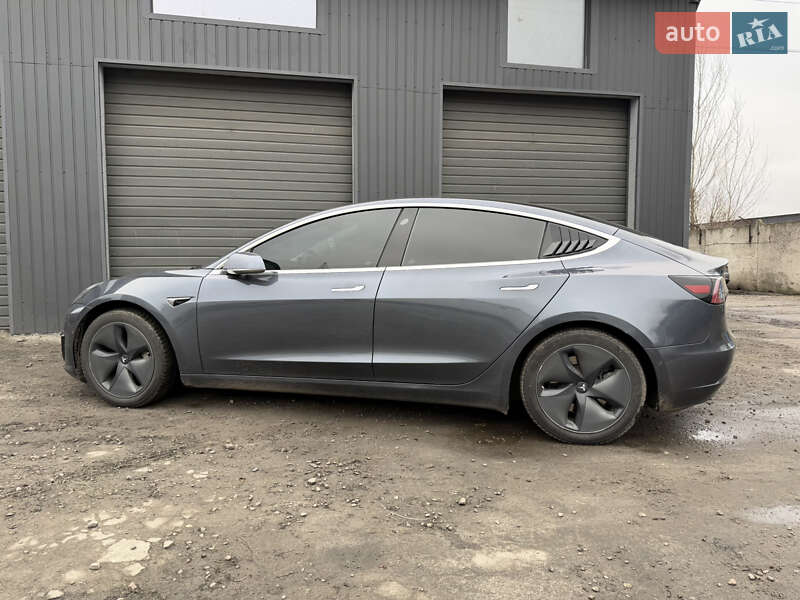 Седан Tesla Model 3 2020 в Києві фото 2 Седан Tesla Model 3 2020 в Києві