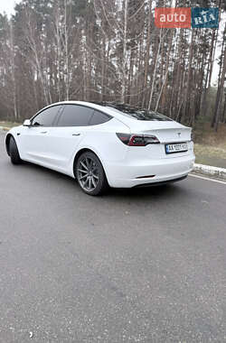 Седан Tesla Model 3 2021 в Ирпене