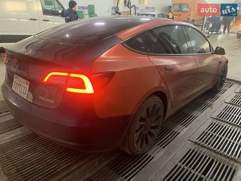 Седан Tesla Model 3 2018 в Харькове