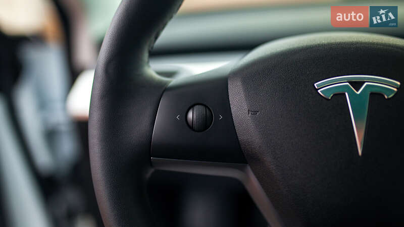 Седан Tesla Model 3 2019 в Черновцах фото 57 Седан Tesla Model 3 2019 в Черновцах