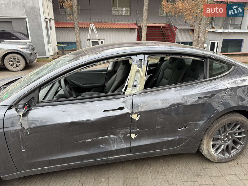 Седан Tesla Model 3 2025 в Тернополе фото 5 Седан Tesla Model 3 2025 в Тернополе