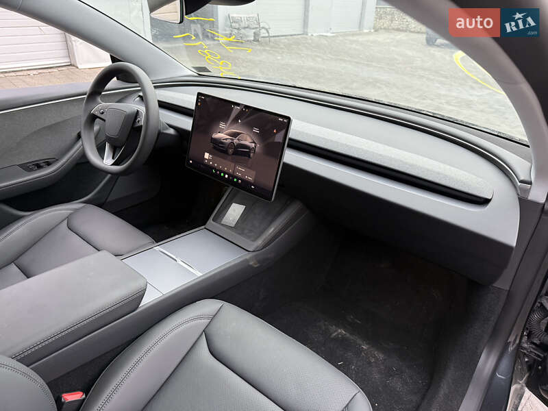 Седан Tesla Model 3 2025 в Тернополе фото 14 Седан Tesla Model 3 2025 в Тернополе