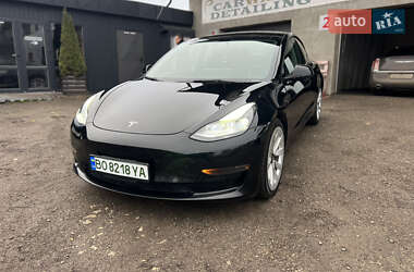 Седан Tesla Model 3 2022 в Тернополе