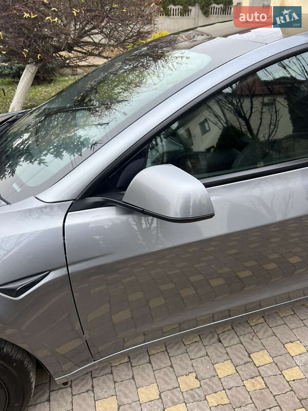 Седан Tesla Model 3 2024 в Тернополе фото 5 Седан Tesla Model 3 2024 в Тернополе