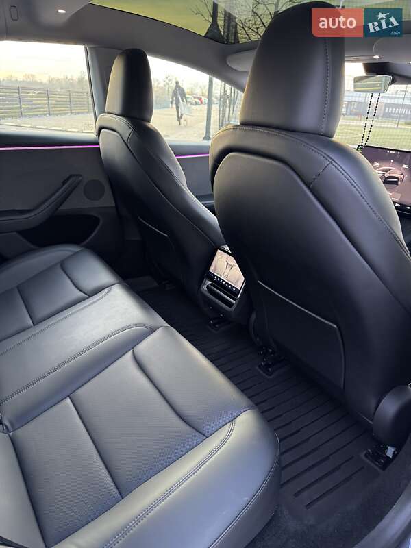 Седан Tesla Model 3 2024 в Мукачево фото 16 Седан Tesla Model 3 2024 в Мукачево