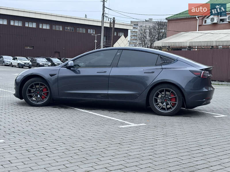 Седан Tesla Model 3 2021 в Черкасах фото 15 Седан Tesla Model 3 2021 в Черкасах