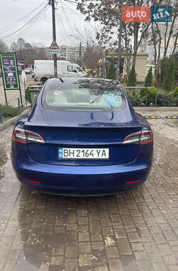 Седан Tesla Model 3 2021 в Одессе