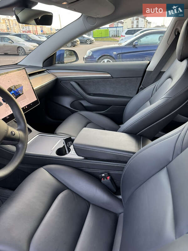 Седан Tesla Model 3 2022 в Ровно фото 13 Седан Tesla Model 3 2022 в Ровно