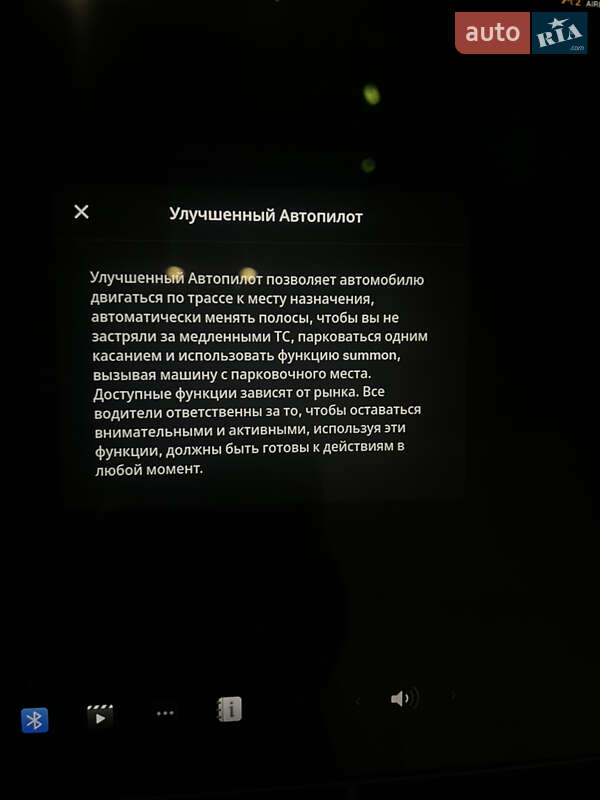 Седан Tesla Model 3 2018 в Львове фото 98 Седан Tesla Model 3 2018 в Львове