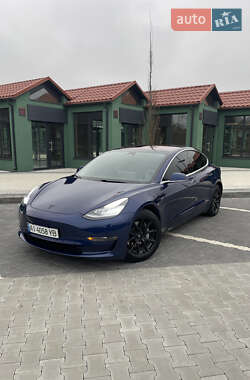 Седан Tesla Model 3 2019 в Ирпене
