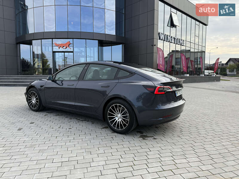 Седан Tesla Model 3 2022 в Ровно фото 11 Седан Tesla Model 3 2022 в Ровно