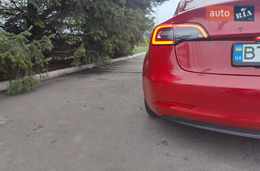 Седан Tesla Model 3 2018 в Одесі
