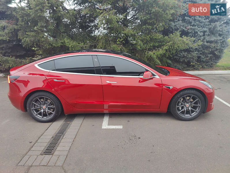 Седан Tesla Model 3 2018 в Одессе фото 43 Седан Tesla Model 3 2018 в Одессе