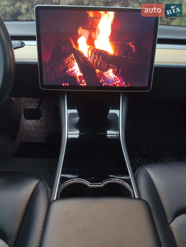 Седан Tesla Model 3 2018 в Одессе фото 77 Седан Tesla Model 3 2018 в Одессе