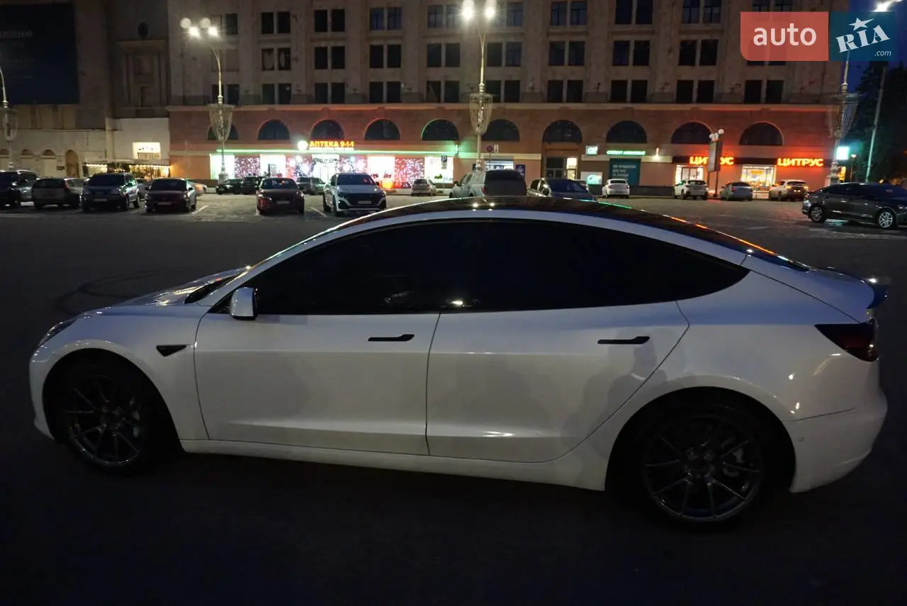 2020 Tesla Model 3 - мініатюра 25