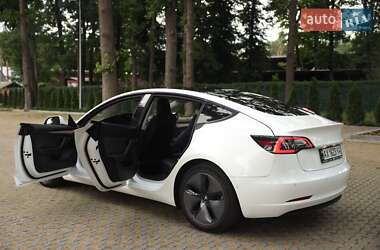 Седан Tesla Model 3 2021 в Харькове