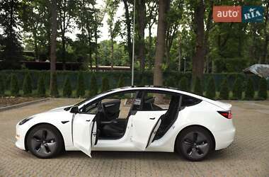 Седан Tesla Model 3 2021 в Харькове
