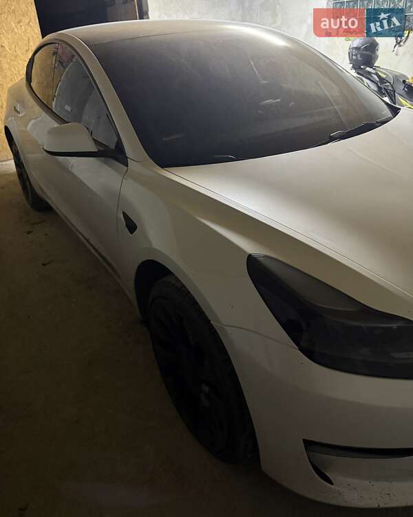 Седан Tesla Model 3 2023 в Львове фото 5 Седан Tesla Model 3 2023 в Львове