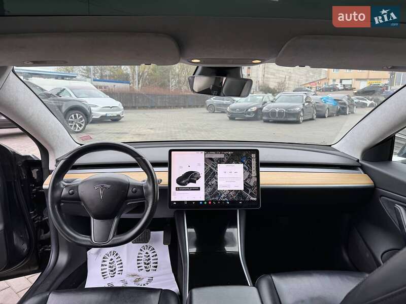 Седан Tesla Model 3 2018 в Луцке фото 11 Седан Tesla Model 3 2018 в Луцке