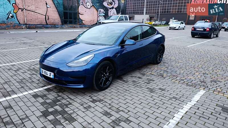 Седан Tesla Model 3 2022 в Луцке фото 14 Седан Tesla Model 3 2022 в Луцке
