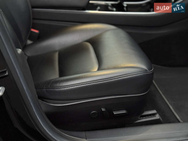 Седан Tesla Model 3 2019 в Тернополе фото 25 Седан Tesla Model 3 2019 в Тернополе