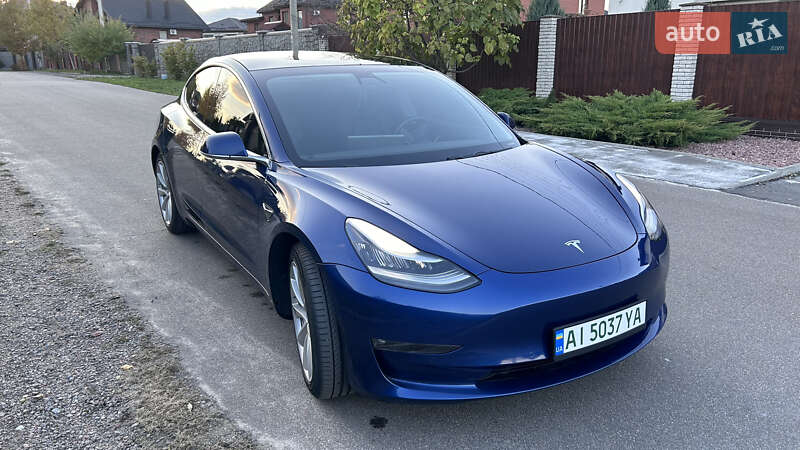 Седан Tesla Model 3 2019 в Киеве фото 6 Седан Tesla Model 3 2019 в Киеве