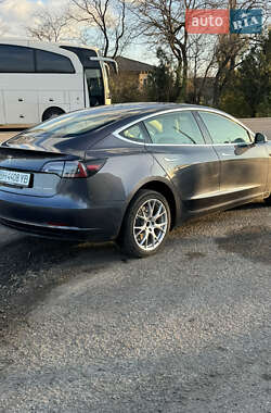 Седан Tesla Model 3 2019 в Сарате