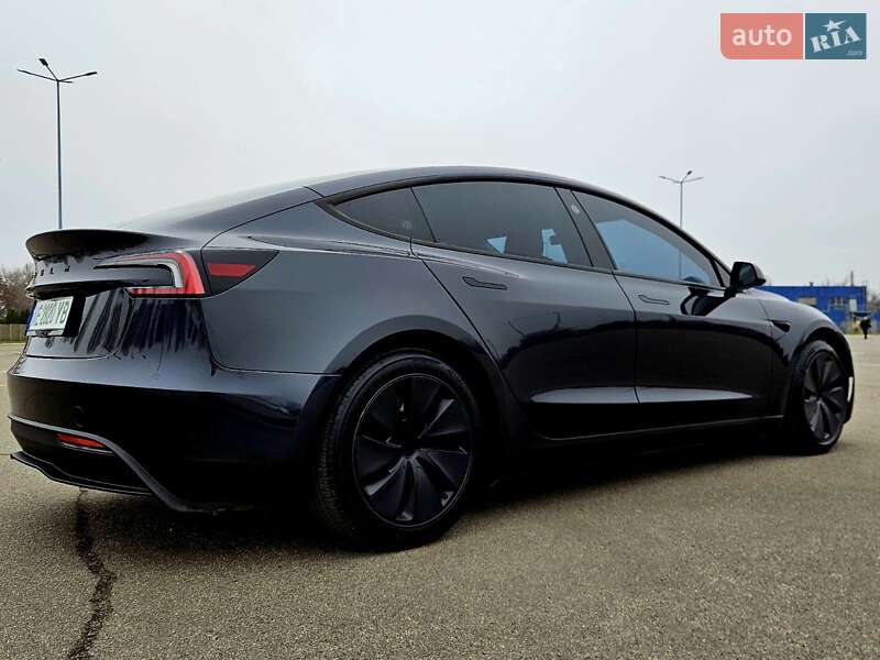 Седан Tesla Model 3 2024 в Днепре фото 14 Седан Tesla Model 3 2024 в Днепре