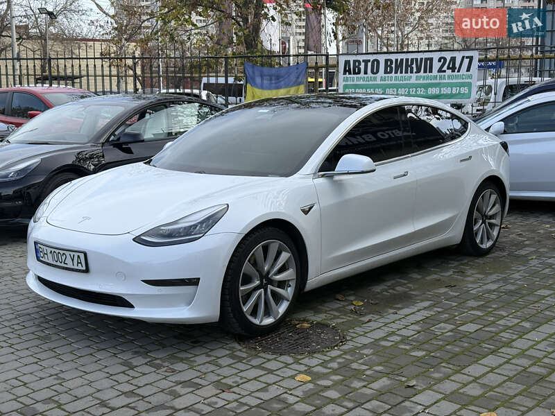 Седан Tesla Model 3 2019 в Одессе фото 2 Седан Tesla Model 3 2019 в Одессе