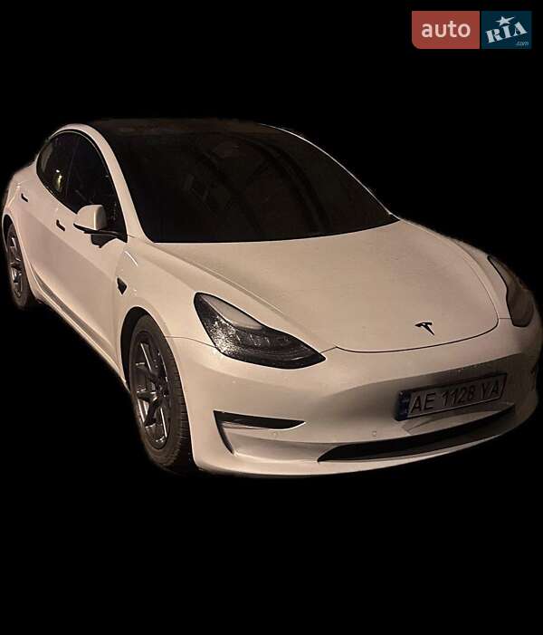 Tesla Model 3 2018 Tesla Model 3 2018