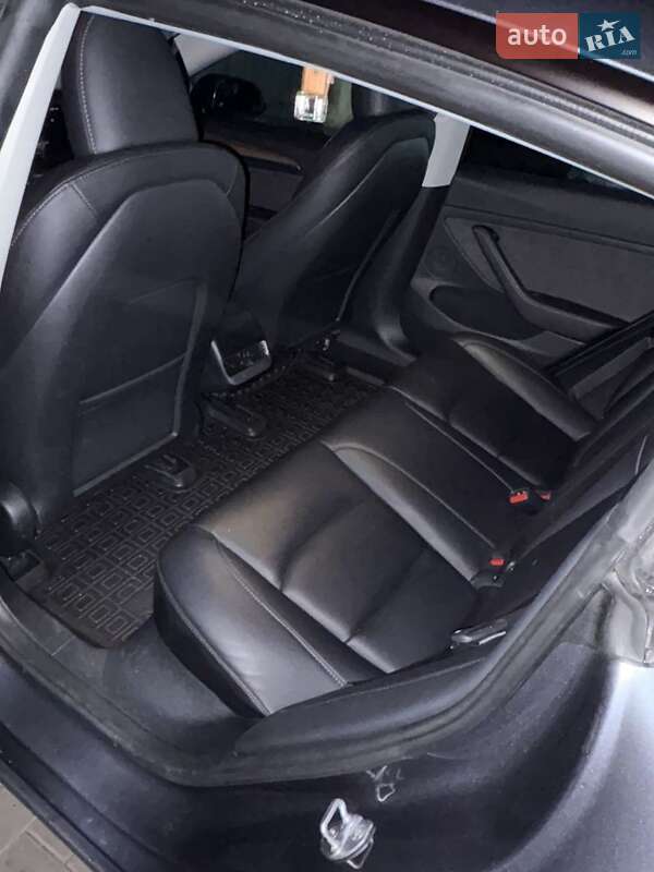 Седан Tesla Model 3 2023 в Кременчуге фото 5 Седан Tesla Model 3 2023 в Кременчуге