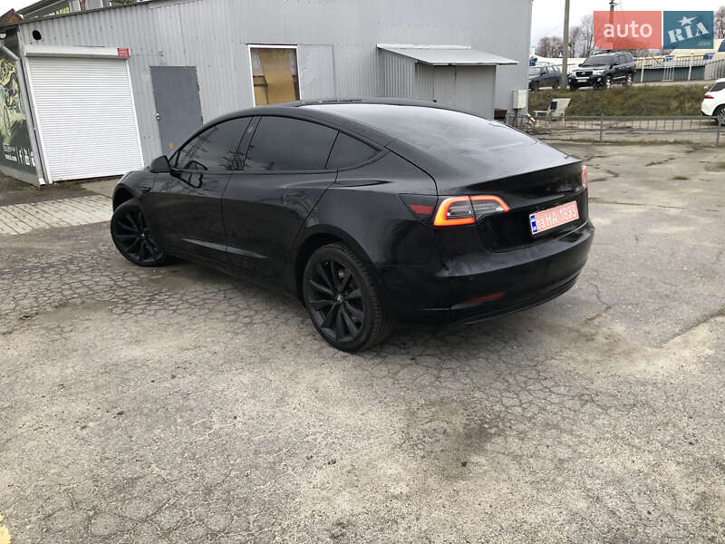 Седан Tesla Model 3 2019 в Харькове