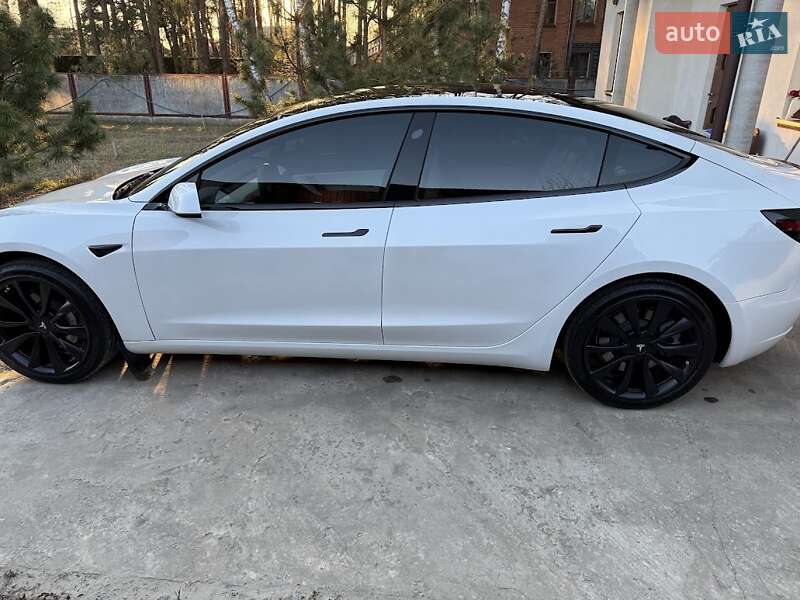 Седан Tesla Model 3 2020 в Ковеле
