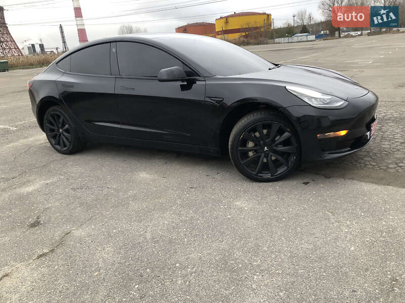 Седан Tesla Model 3 2019 в Харькове