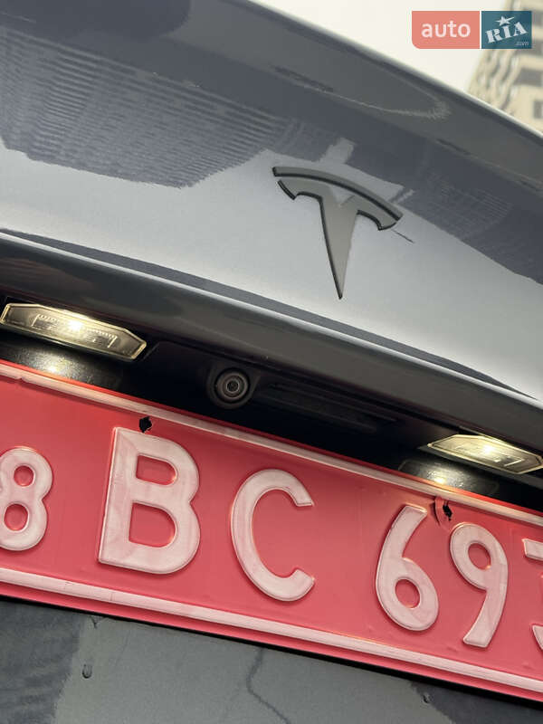 Седан Tesla Model 3 2020 в Киеве фото 11 Седан Tesla Model 3 2020 в Киеве