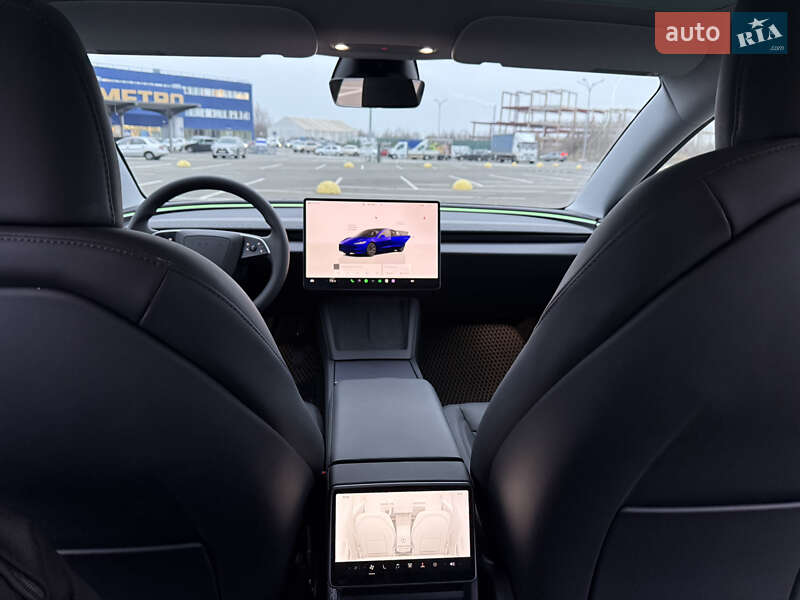 Седан Tesla Model 3 2025 в Киеве фото 9 Седан Tesla Model 3 2025 в Киеве