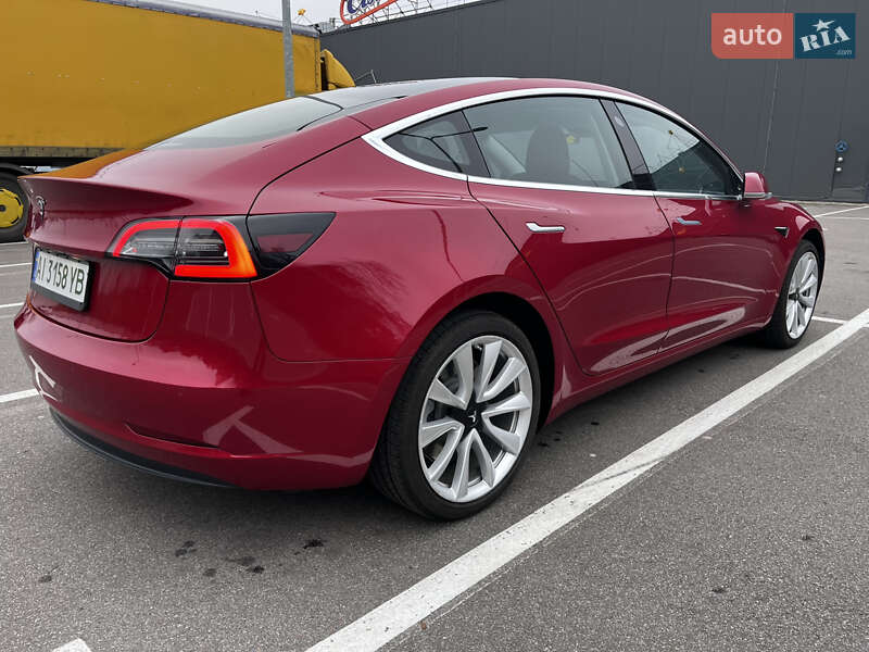 Седан Tesla Model 3 2019 в Киеве фото 9 Седан Tesla Model 3 2019 в Киеве