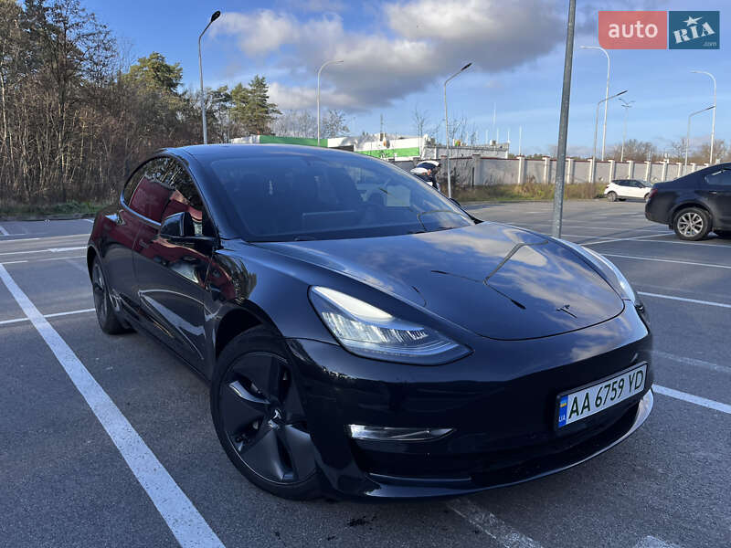 Tesla Model 3 2018 Tesla Model 3 2018