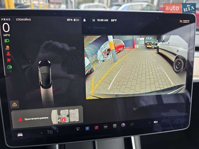 Седан Tesla Model 3 2018 в Львове фото 25 Седан Tesla Model 3 2018 в Львове