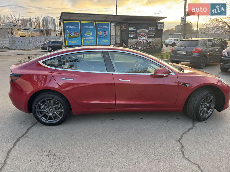 Седан Tesla Model 3 2018 в Києві фото 6 Седан Tesla Model 3 2018 в Києві