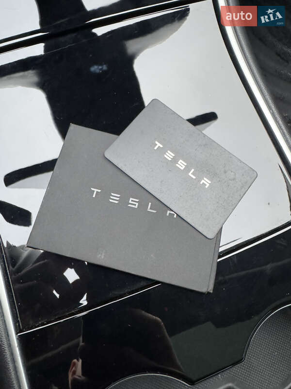 Седан Tesla Model 3 2020 в Луцке фото 40 Седан Tesla Model 3 2020 в Луцке