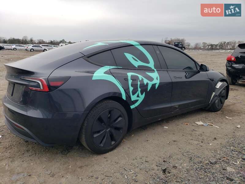 Седан Tesla Model 3 2025 в Львове фото 3 Седан Tesla Model 3 2025 в Львове