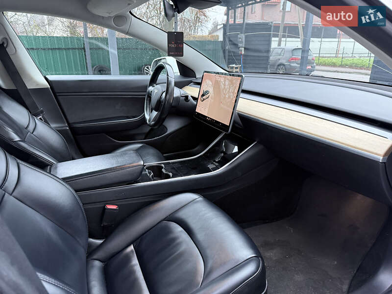 Седан Tesla Model 3 2017 в Владимире фото 12 Седан Tesla Model 3 2017 в Владимире