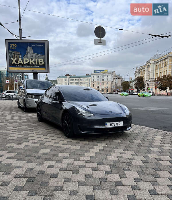 Tesla Model 3 2019 Tesla Model 3 2019