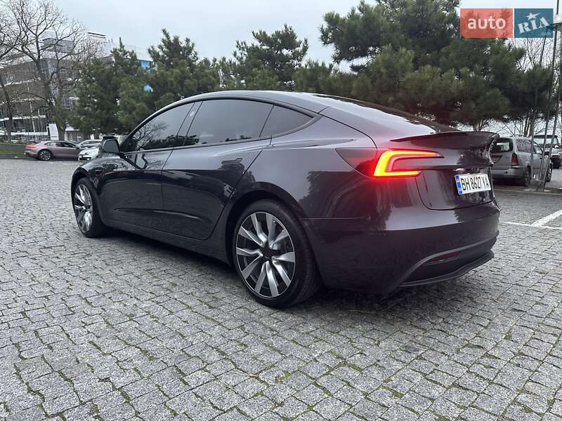 Седан Tesla Model 3 2025 в Одессе фото 5 Седан Tesla Model 3 2025 в Одессе