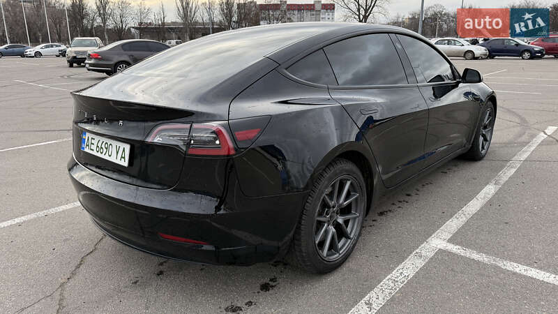Седан Tesla Model 3 2022 в Днепре фото 4 Седан Tesla Model 3 2022 в Днепре