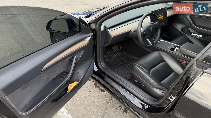 Седан Tesla Model 3 2022 в Днепре фото 8 Седан Tesla Model 3 2022 в Днепре