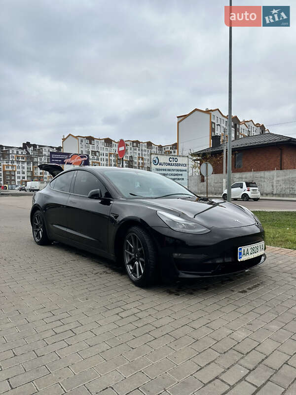 Седан Tesla Model 3 2021 в Киеве фото 8 Седан Tesla Model 3 2021 в Киеве