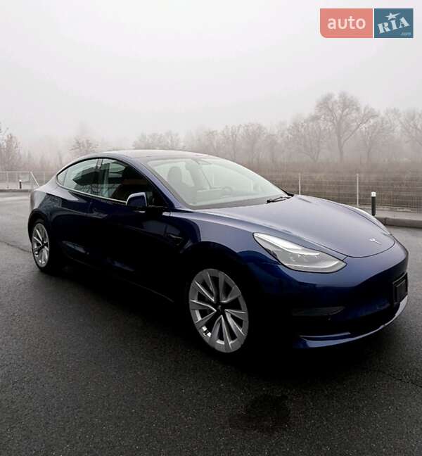 Седан Tesla Model 3 2022 в Днепре фото 12 Седан Tesla Model 3 2022 в Днепре