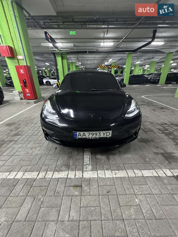 Седан Tesla Model 3 2019 в Киеве фото 3 Седан Tesla Model 3 2019 в Киеве